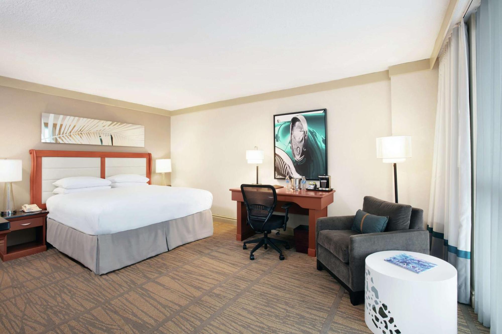 Doubletree By Hilton Hotel Miami Airport & Convention Center Miami Springs Екстер'єр фото